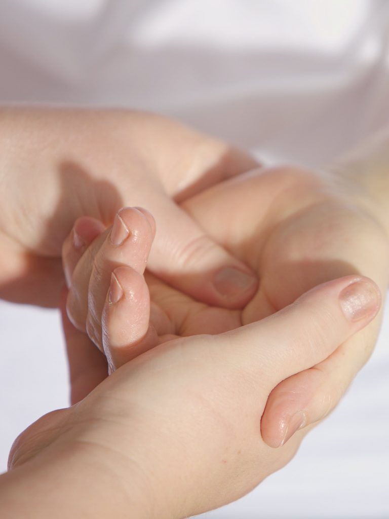 massage bien-être, massage, énergétique, libération des tensions physiques et mentales, lâcher prise, accueillir ces émotions